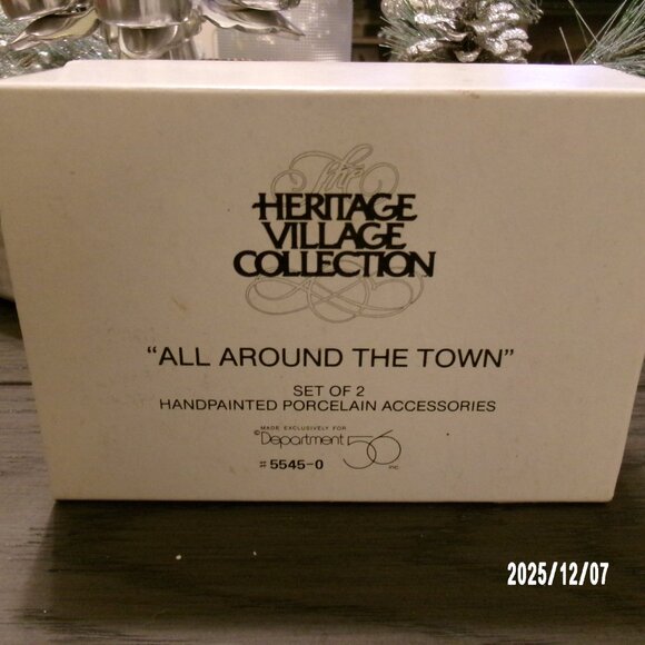 Department 56 HERITAGE VILLAGE COLLECTION SHOE SHINE AD MAN Figurines 5545-0 box - Picture 4 of 6